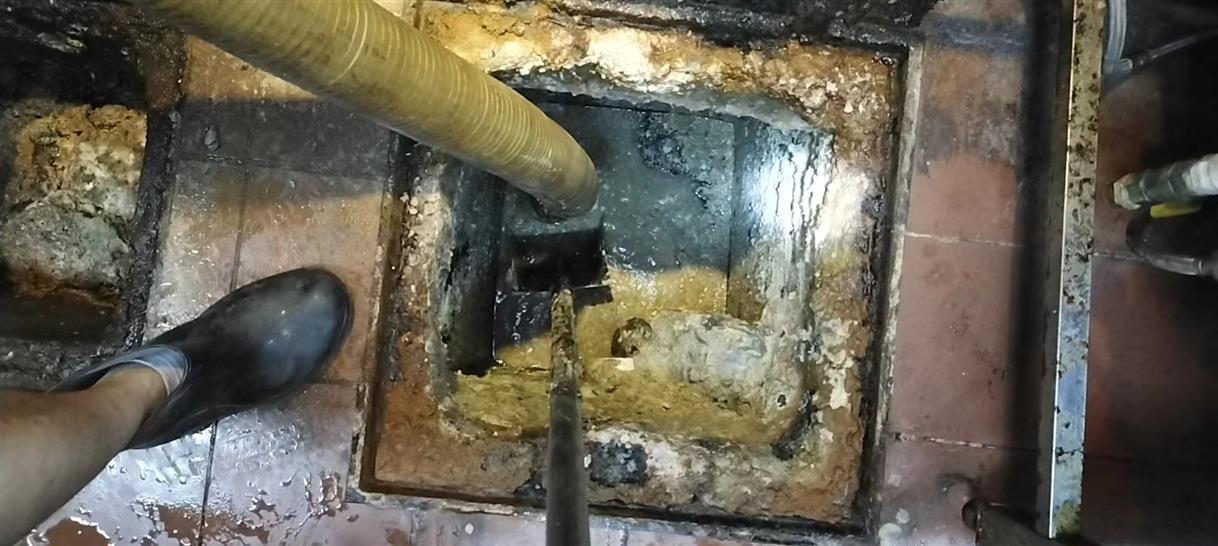 合水污水池清理一般都有毒气，怎么预防中毒呢？